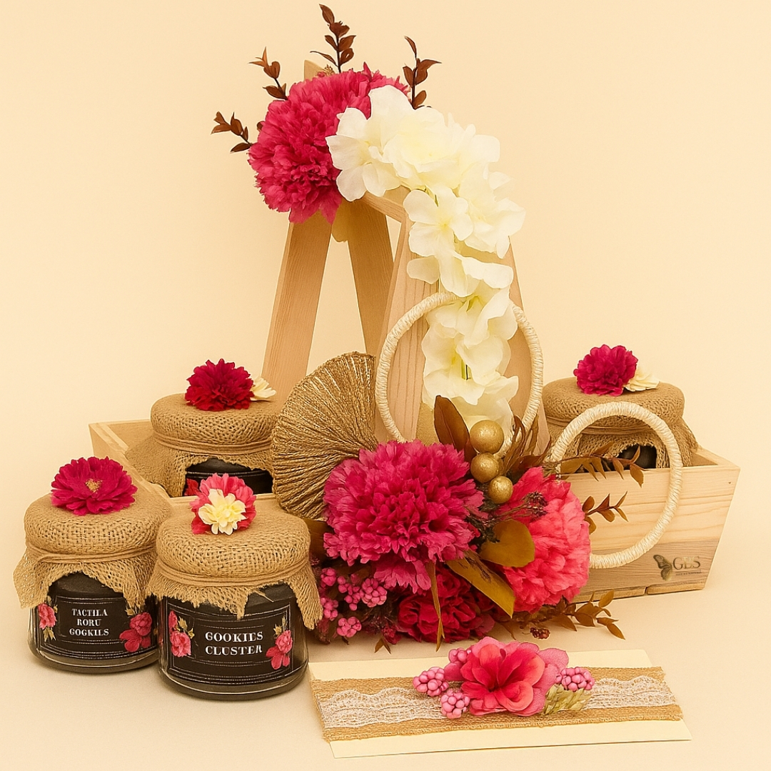 The Artisan Lattice Basket