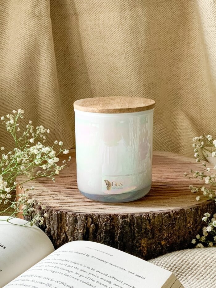 Iridescent Glass Candle – Soft Glow