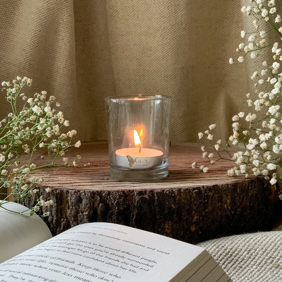 Tea Light Glass Candle – Minimal Glow