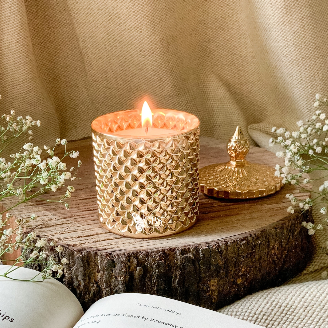 Gold Textured Candle – Regal Glow