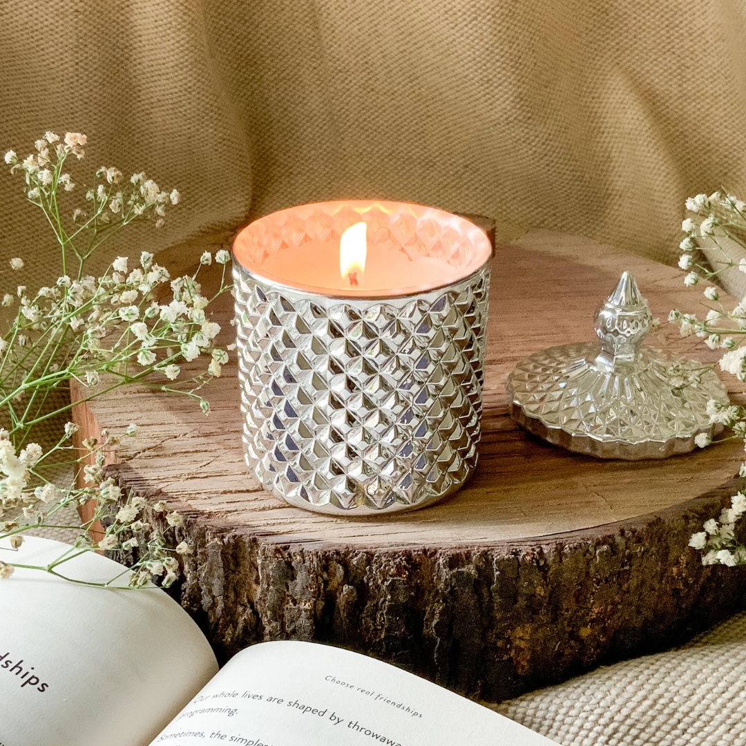 Silver Textured Candle – Luxe Glow